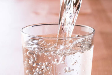 Elevate Your Sparkling Water: Flavourings and Extracts DIY Guide