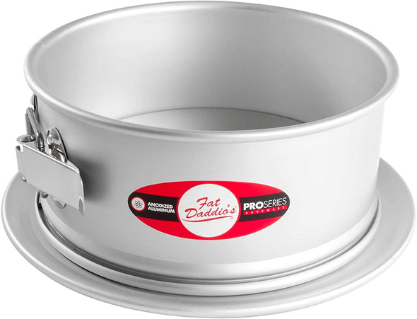 BakewareAnodized Aluminum Round Springform Cake Pan