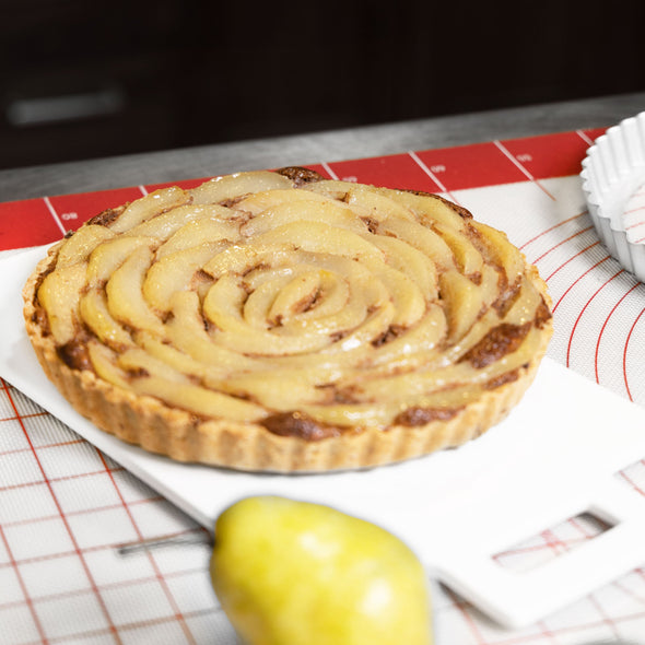 BakewareFluted Round Tart Pan, Removeable Bottom, Anodized Aluminum